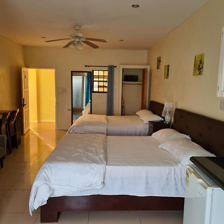 ג'ורג'טאון Oriental Suites מראה חיצוני תמונה