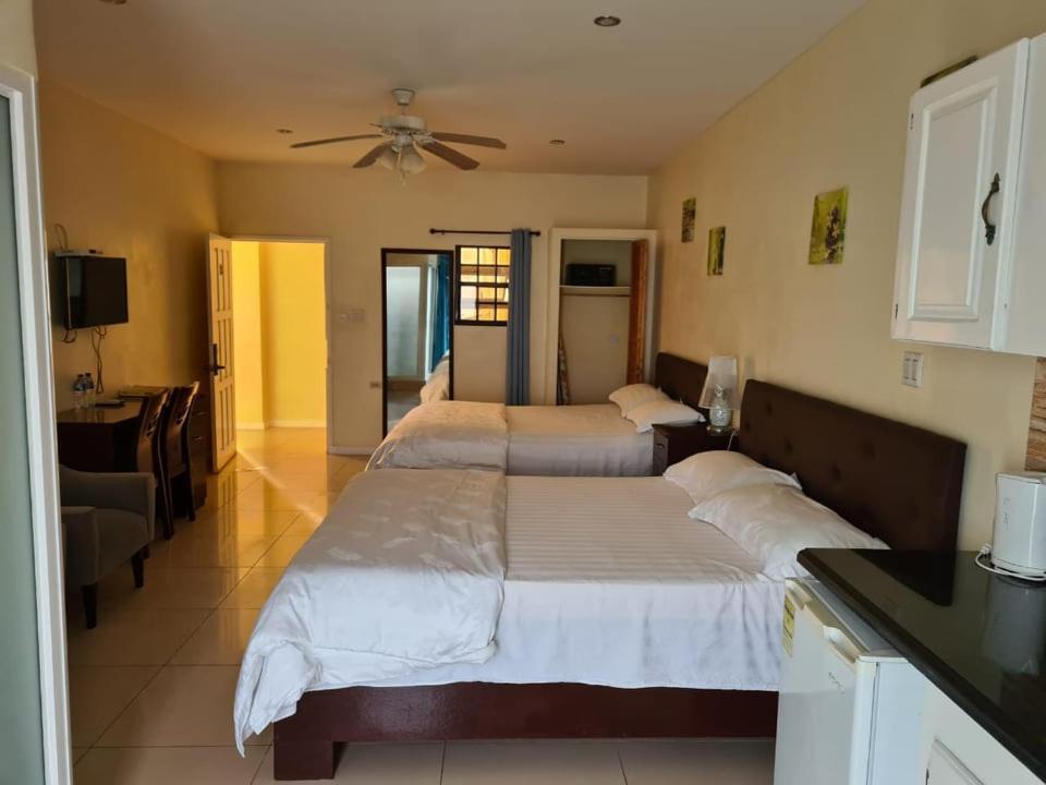 ג'ורג'טאון Oriental Suites מראה חיצוני תמונה